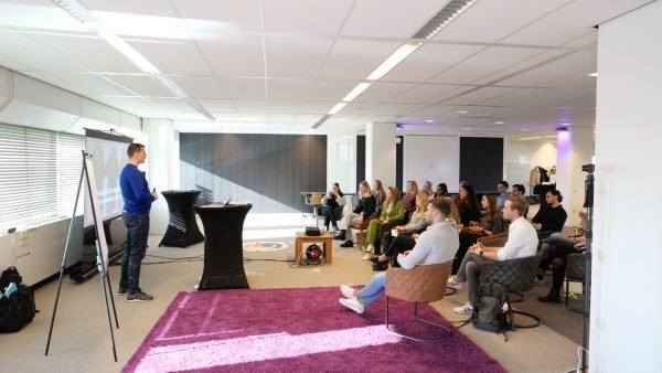 Presentatie van een In2Talenter bij de kennisdag